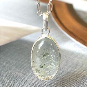 925 Sterling Silver Garden Quartz pendent!
B O H O
